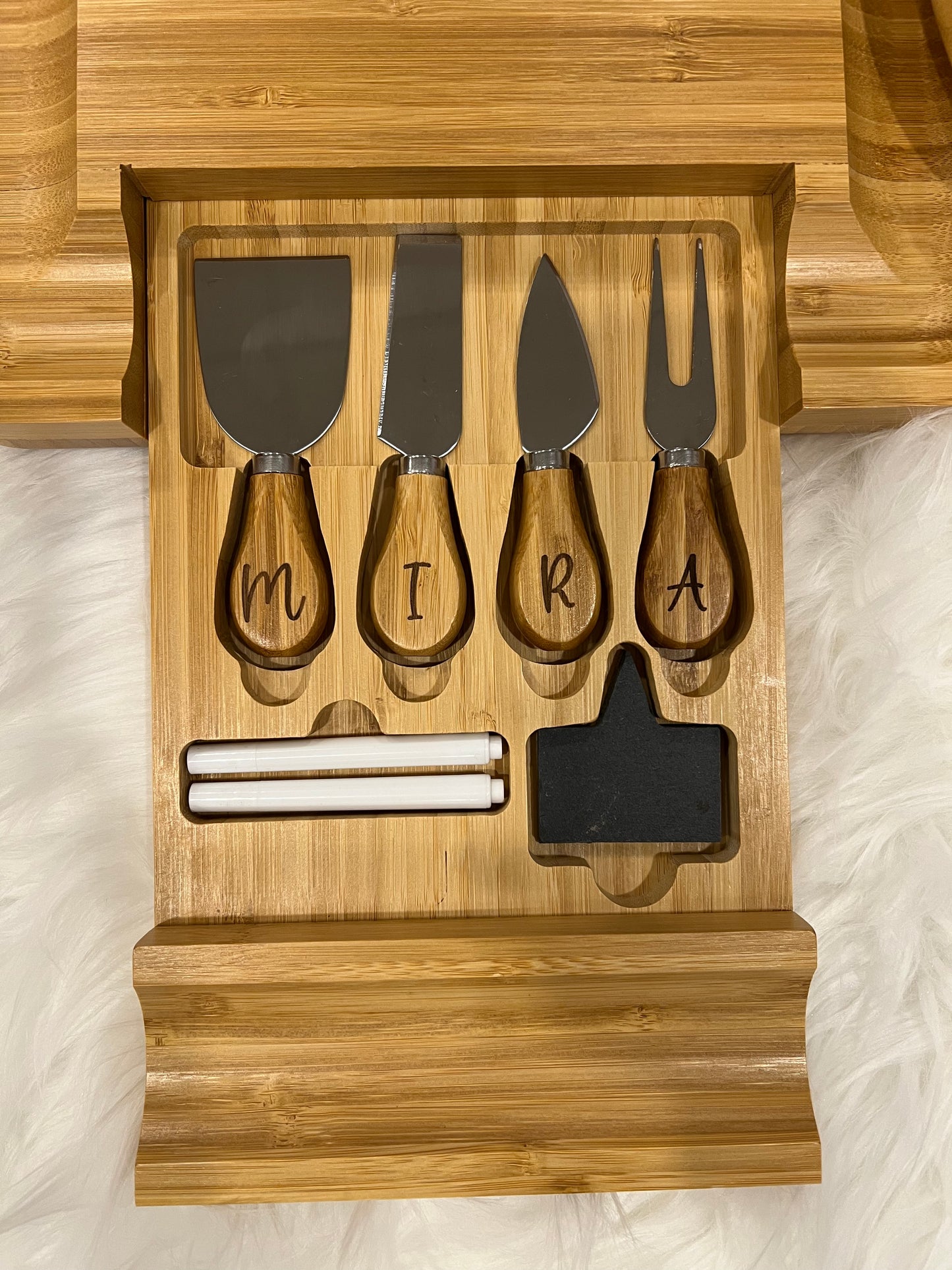 Bamboo Cheeseboard Set